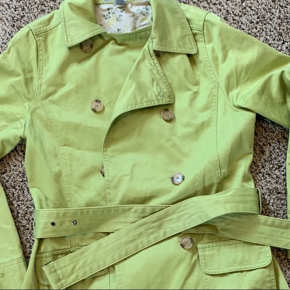 Spring Jacket - Picture 2 of 3